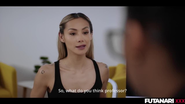 Молоденькая подчинённая всегда мечтала сделать это со своей начальницей - #1