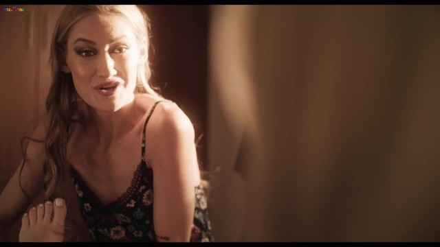 Трио фигуристых лесбиянок с невероятными эмоциями - #1